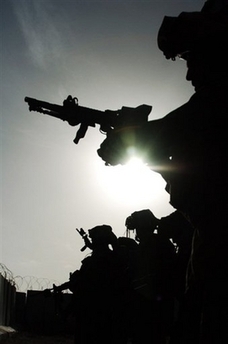 LE MONDE ENCORE EST TOUJOURS EN...GUERRE